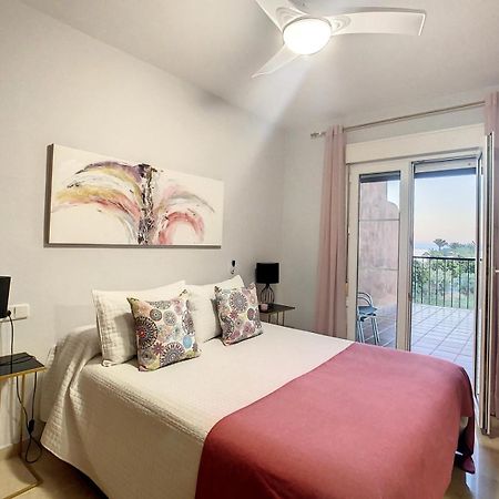 Apartamento Playa La Vina P Torremolinos Luaran gambar